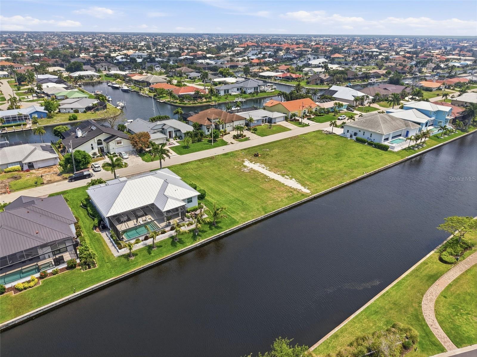 Image 26 of 30 For 81 Colony Point Drive