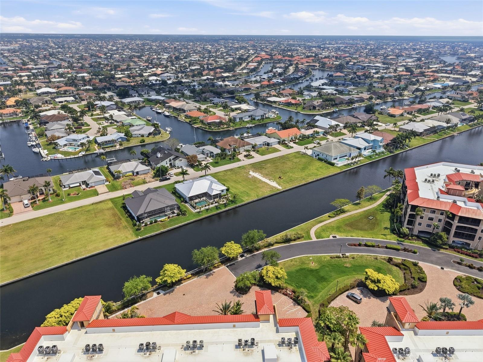 Image 28 of 30 For 81 Colony Point Drive