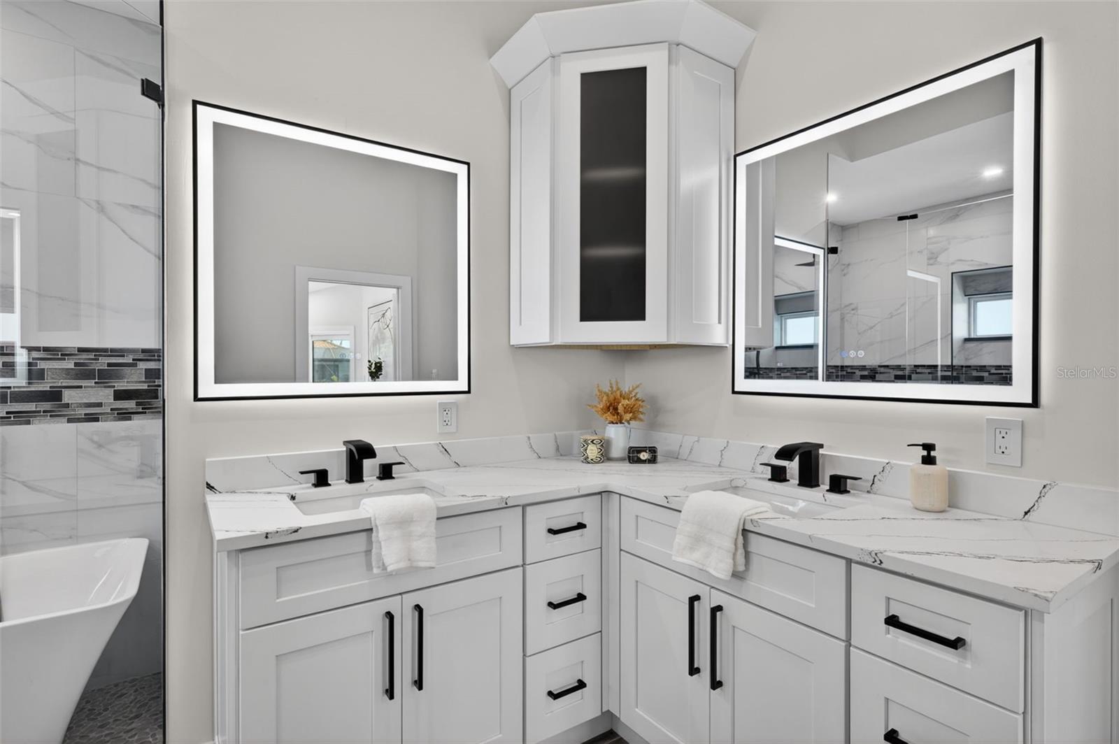 Image 18 of 52 For 5312 9th Place