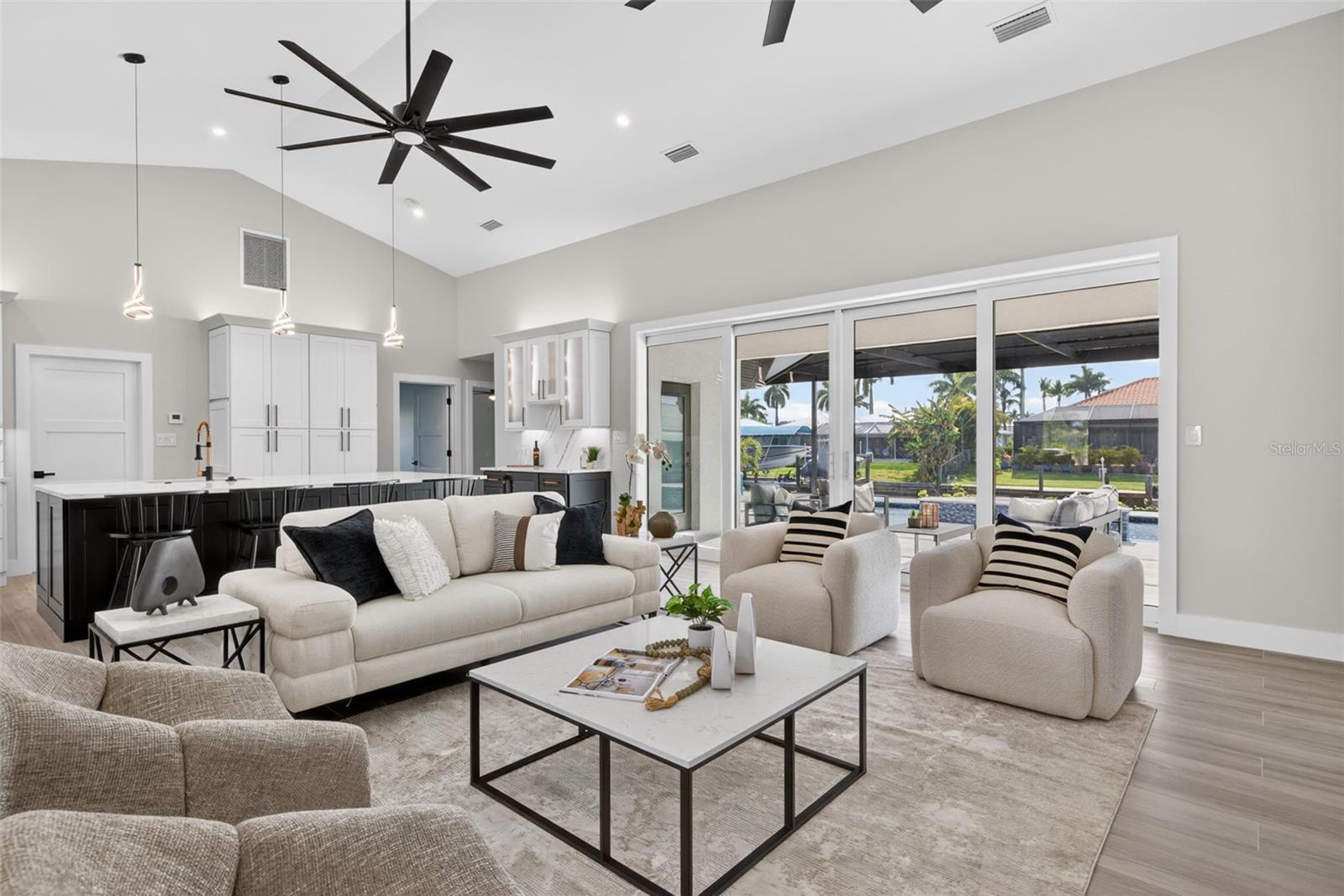 Image 2 of 52 For 5312 9th Place