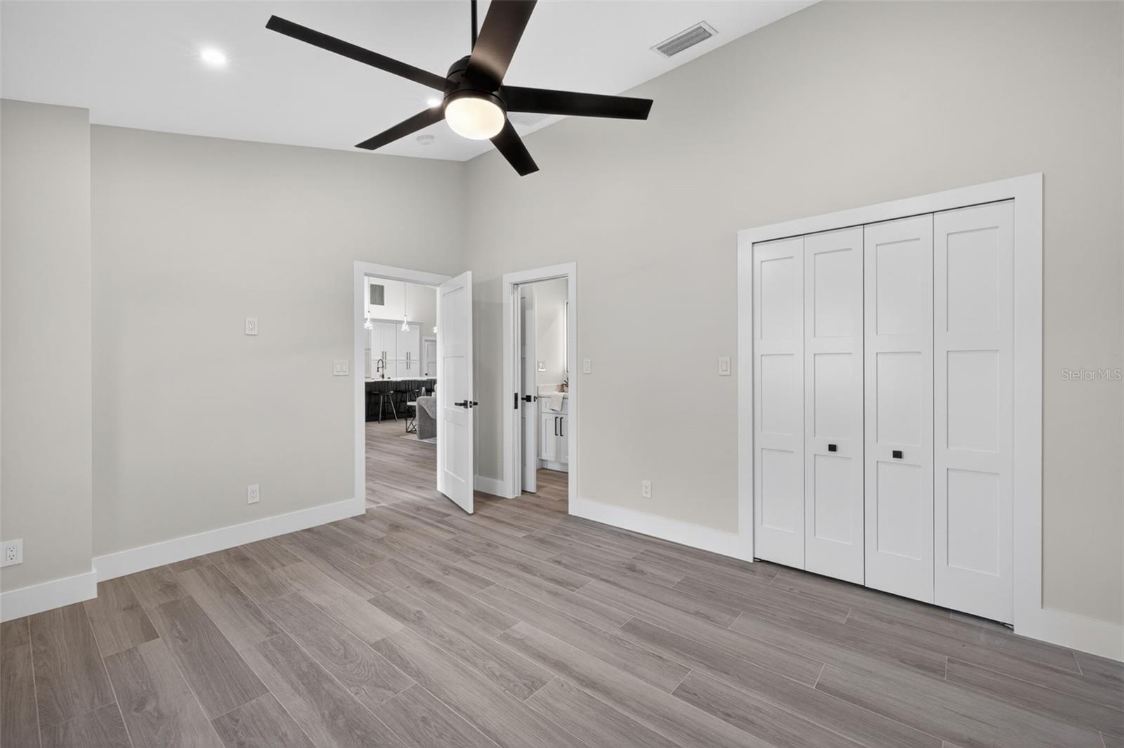 Image 22 of 52 For 5312 9th Place