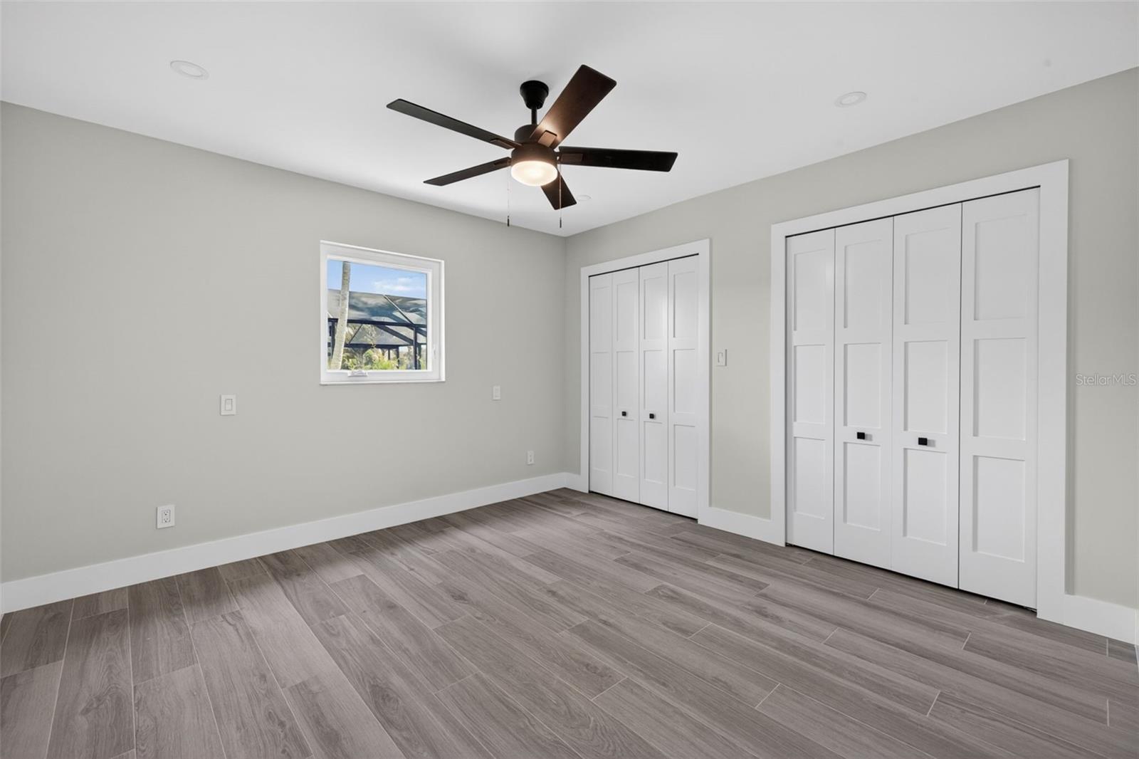 Image 27 of 52 For 5312 9th Place