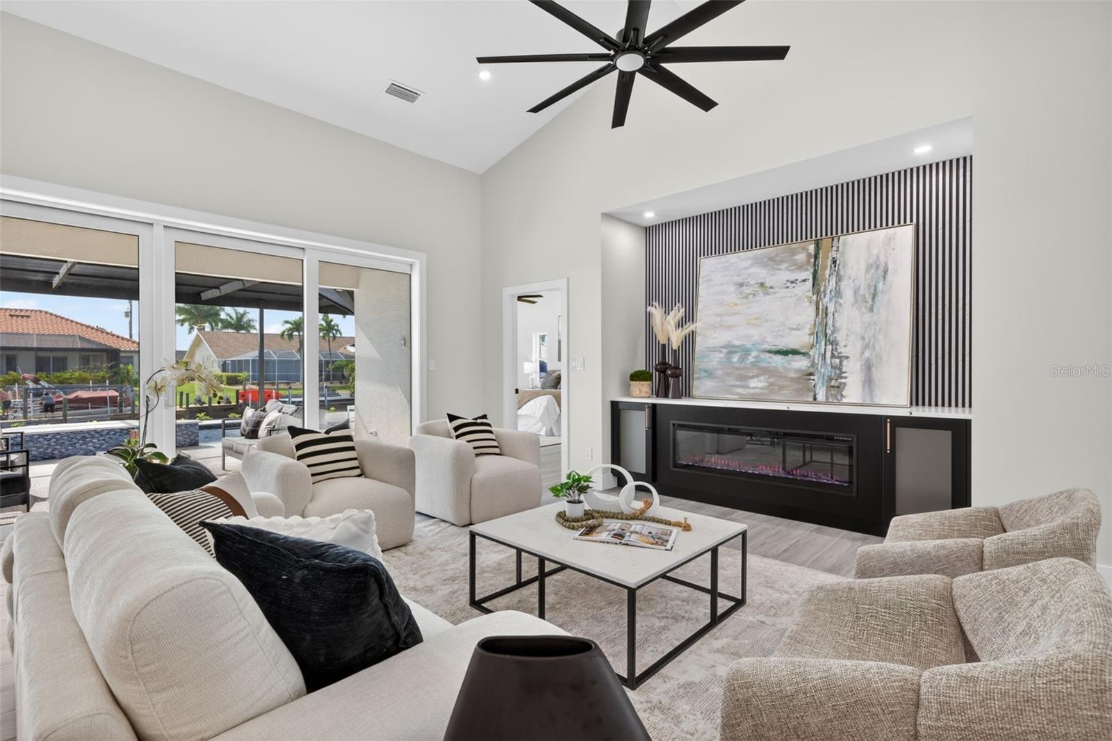 Image 4 of 52 For 5312 9th Place