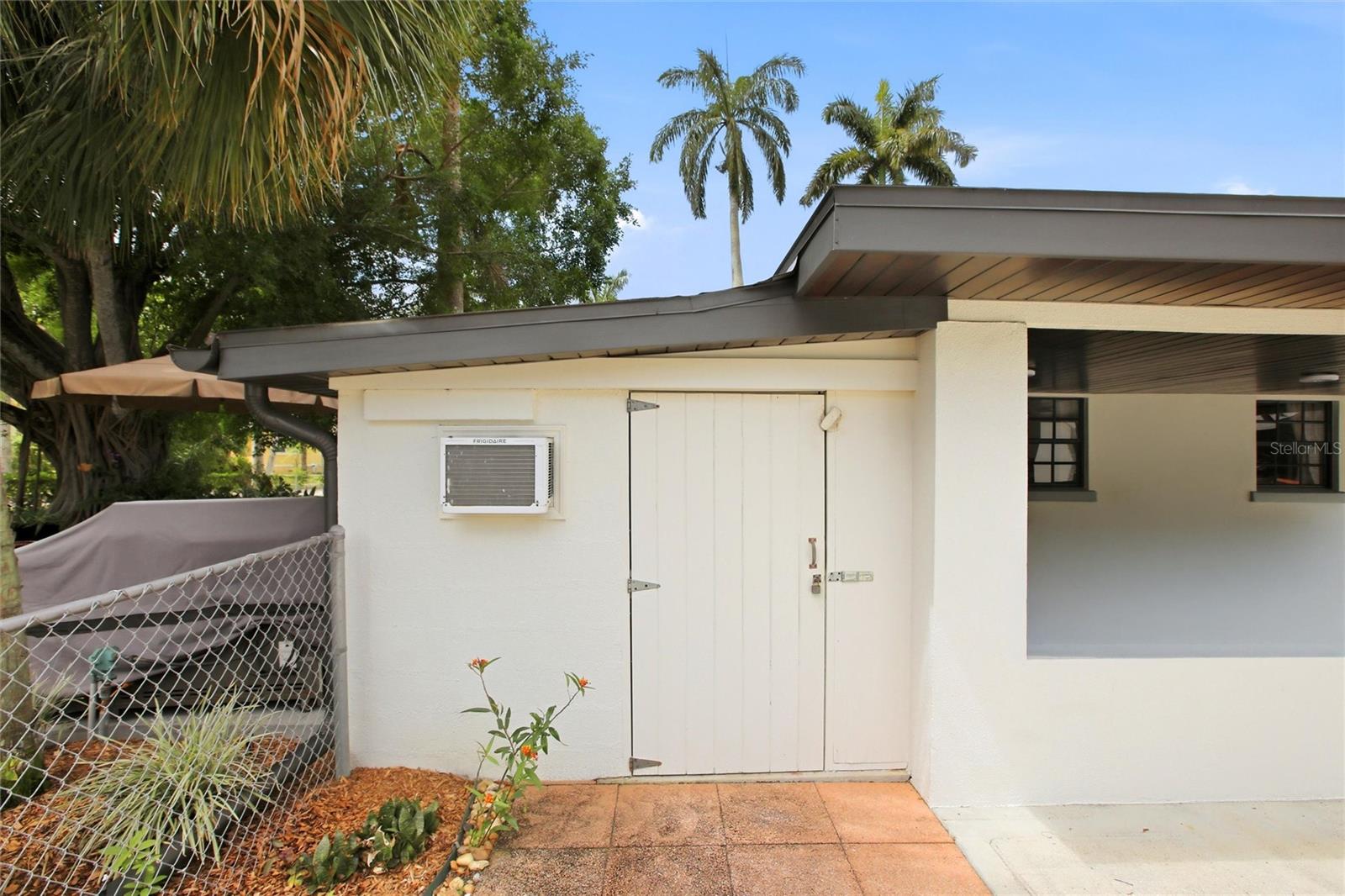 Image 24 of 40 For 2706 Rhode Island Avenue