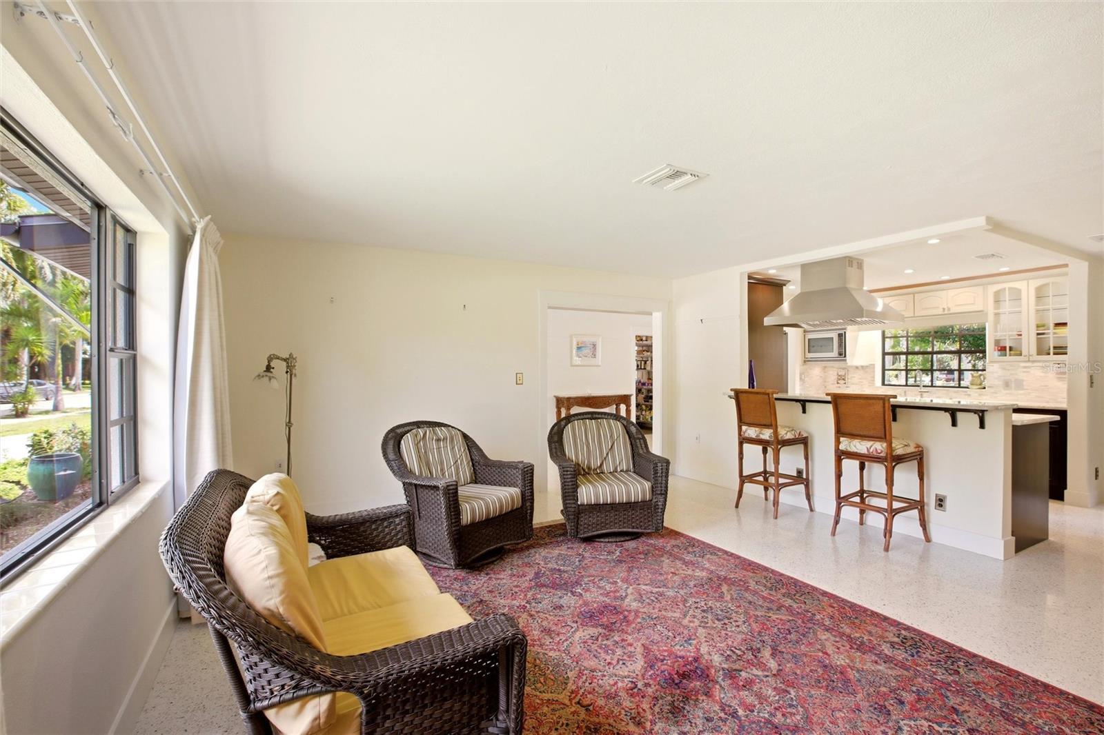 Image 8 of 40 For 2706 Rhode Island Avenue