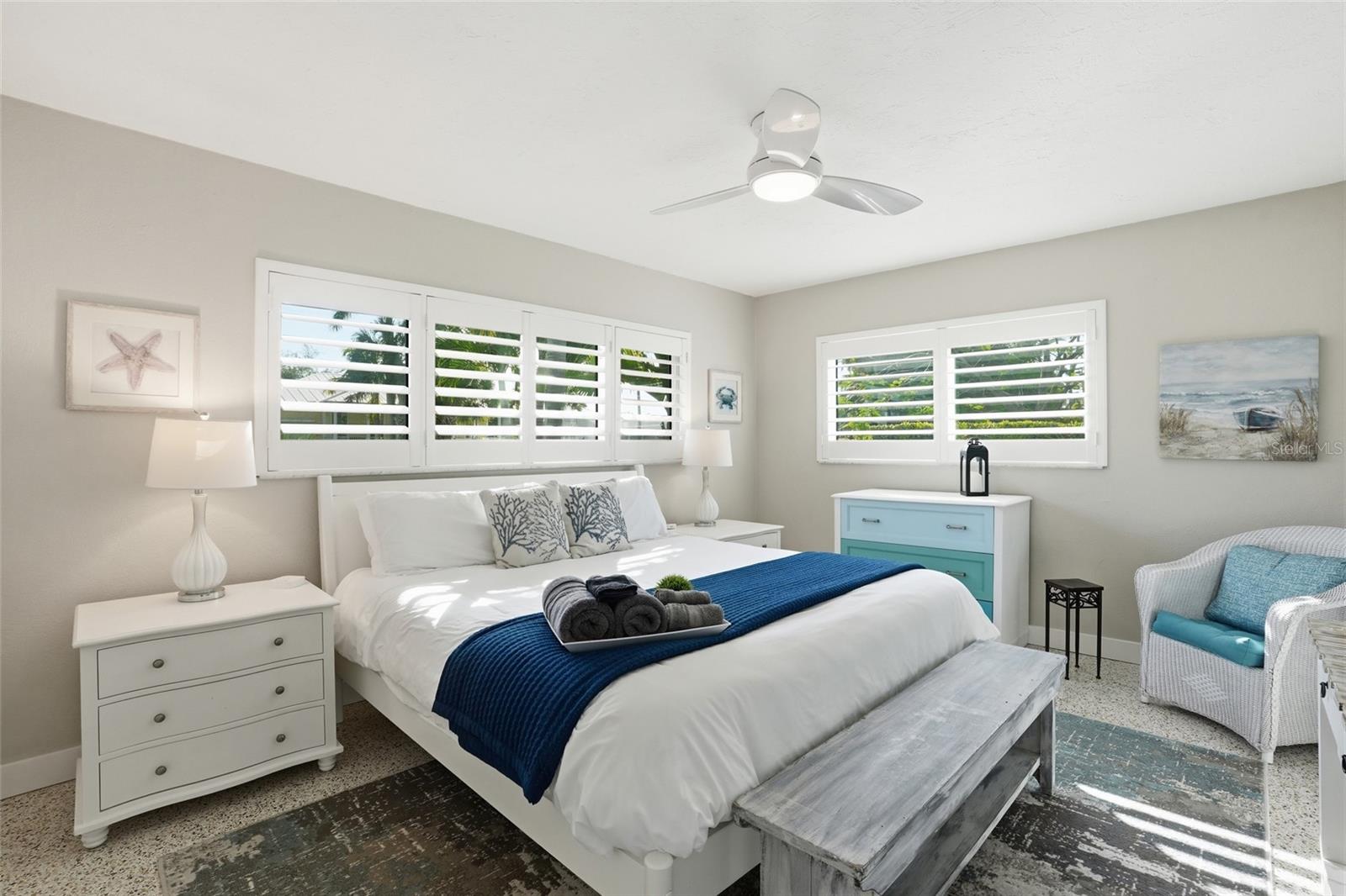 Image 20 of 49 For 415 Harvey Street