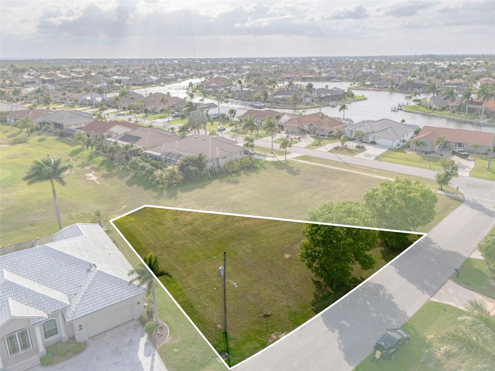 Image 3 of 8 For 3707 Bordeaux Drive