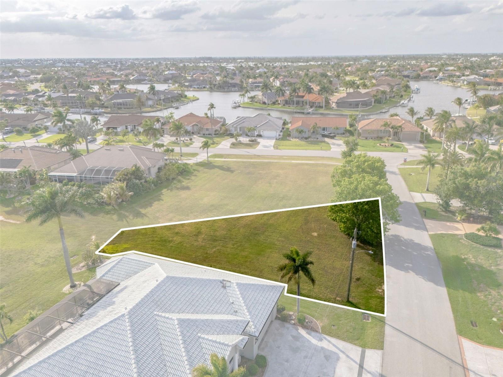 Image 5 of 8 For 3707 Bordeaux Drive