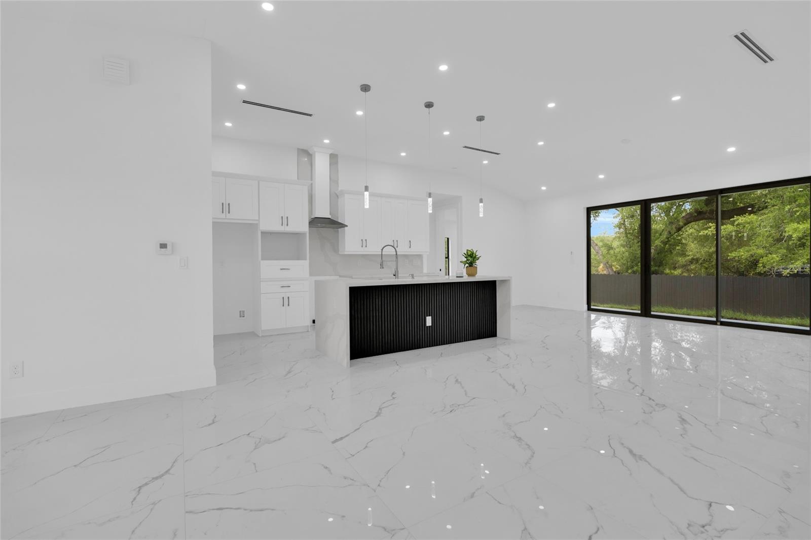 Image 8 of 35 For 3307 17th Street