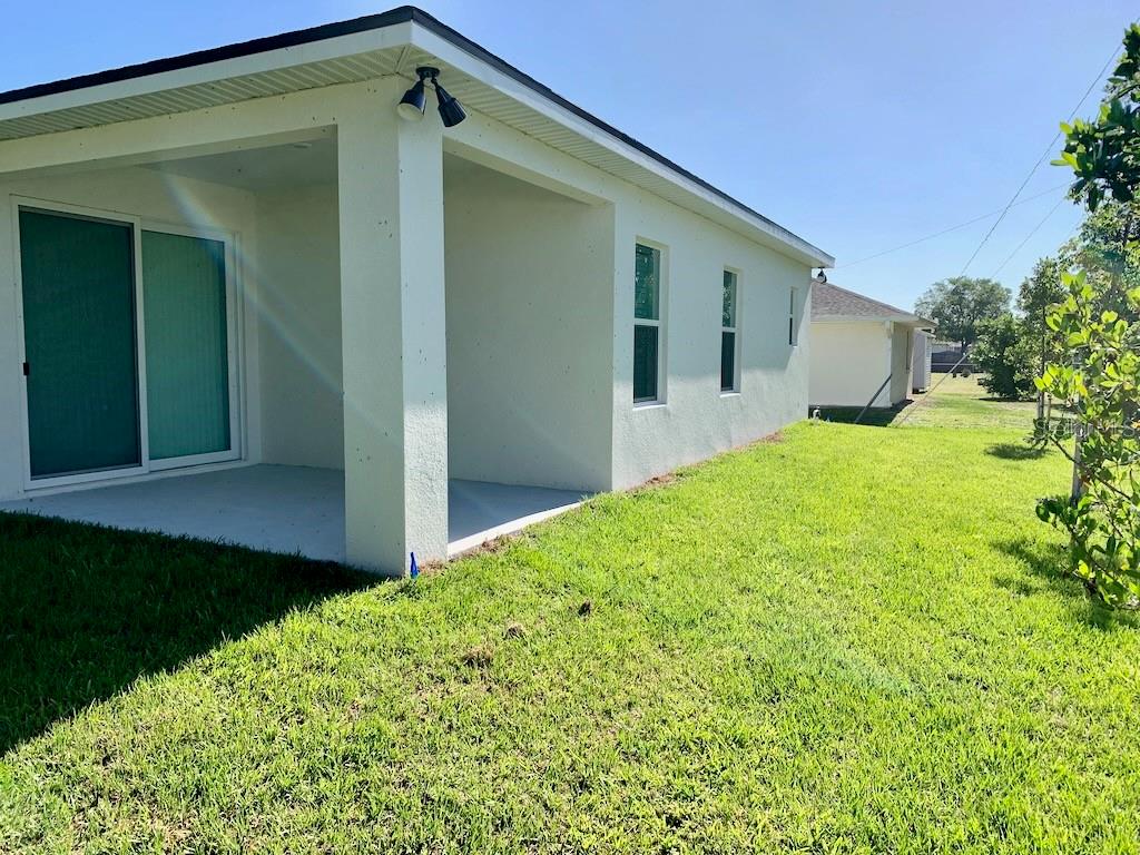 Image 39 of 40 For 21475 Seaton Avenue