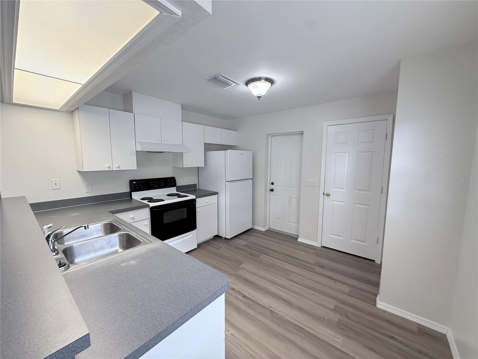 Image 13 of 15 For 1115 Highlands Road