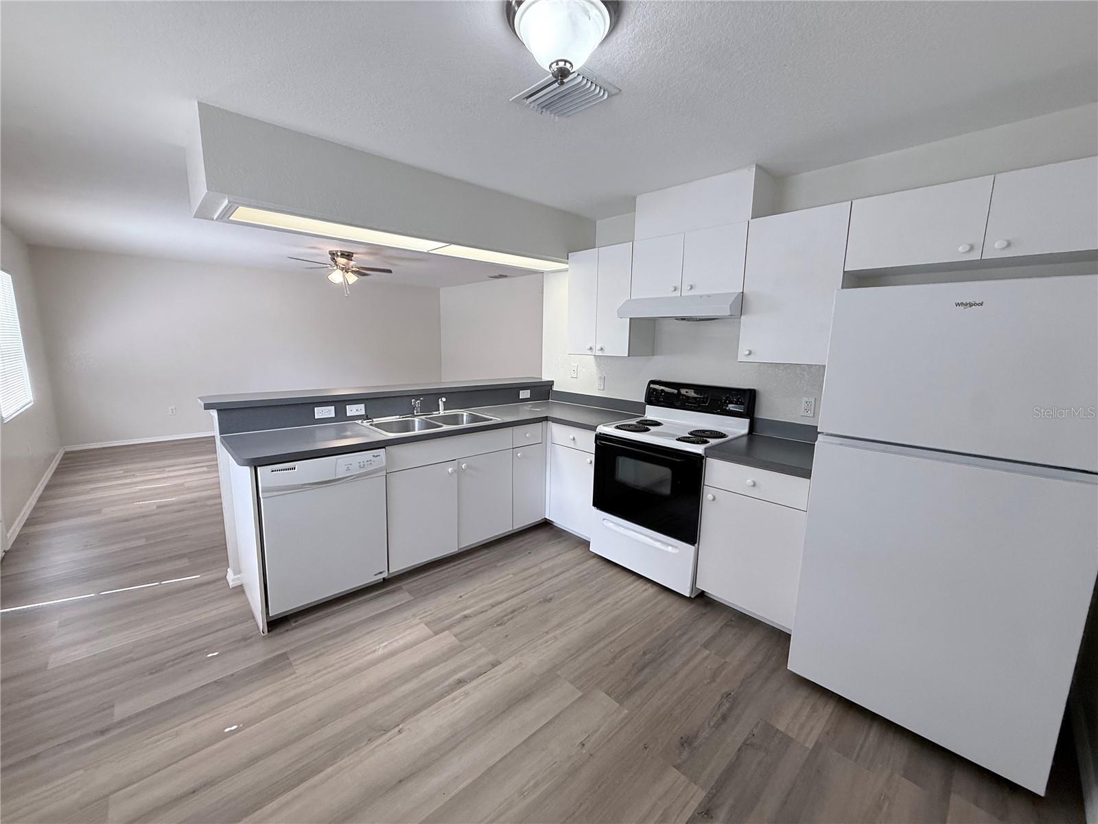 Image 4 of 15 For 1115 Highlands Road