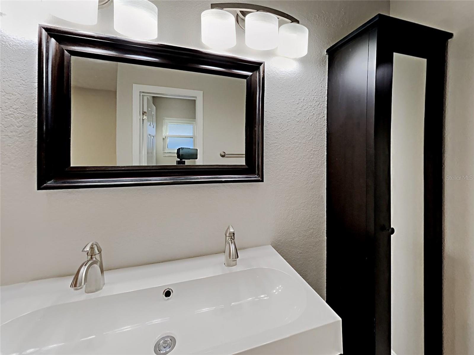 Image 12 of 23 For 866 Buttonwood Lane