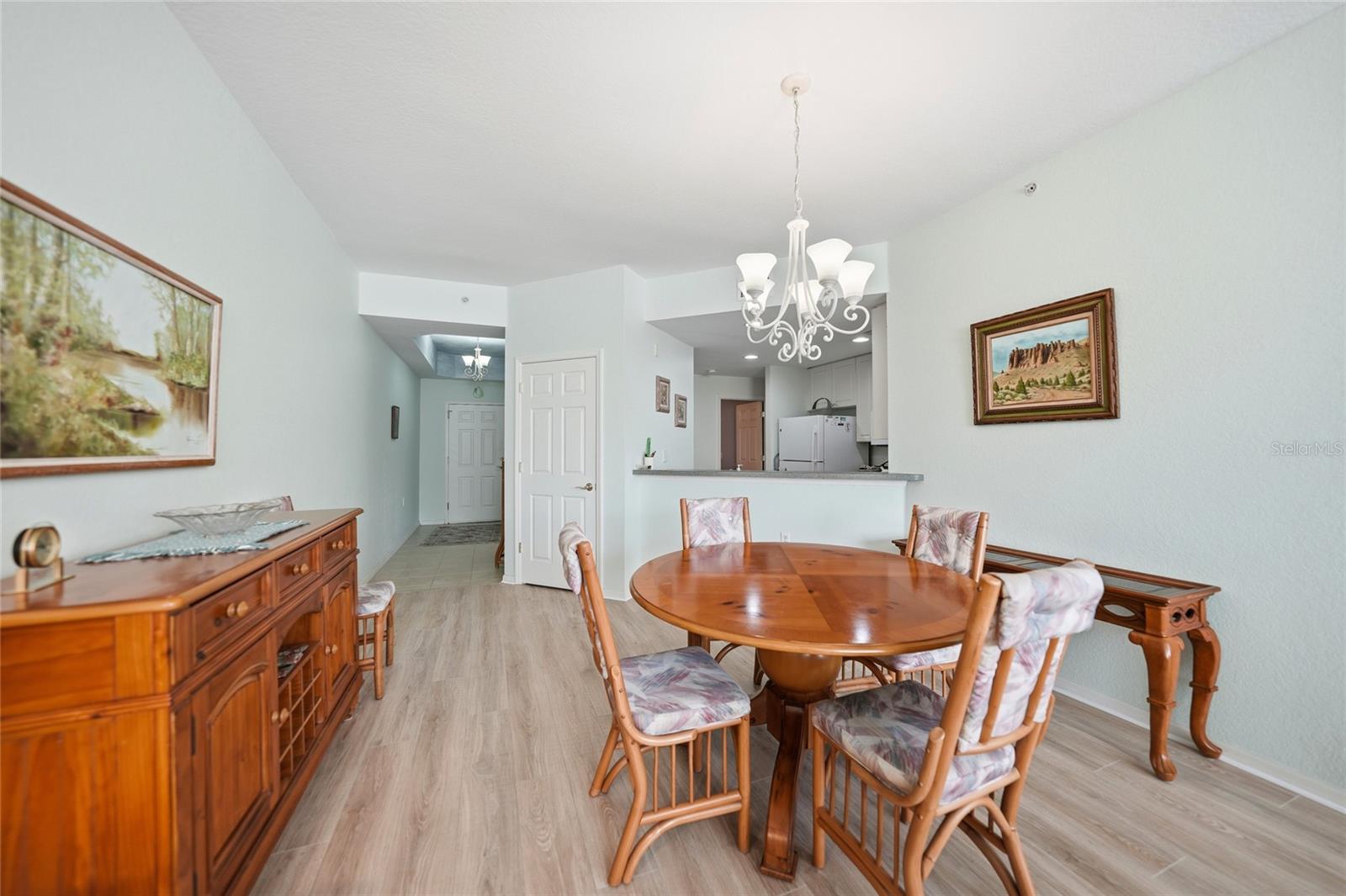 Image 12 of 50 For 255 End Drive 4201