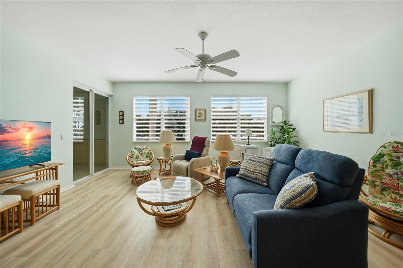 Image 14 of 50 For 255 End Drive 4201