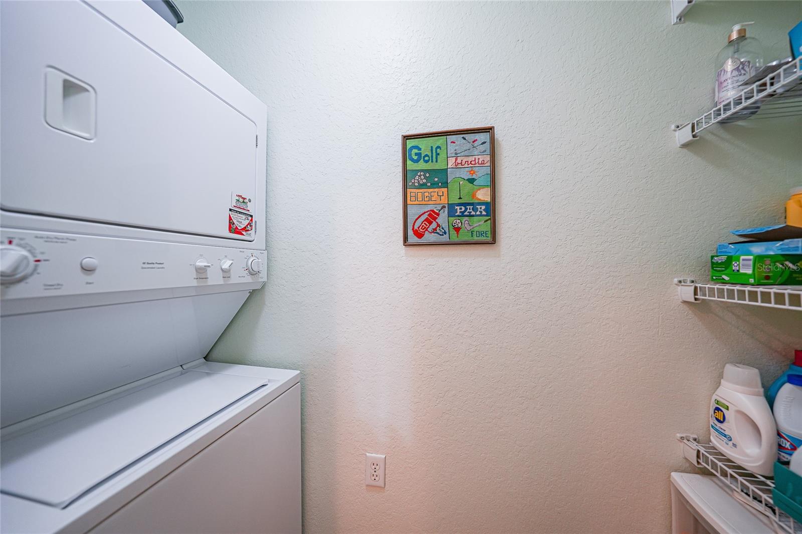 Image 29 of 50 For 255 End Drive 4201