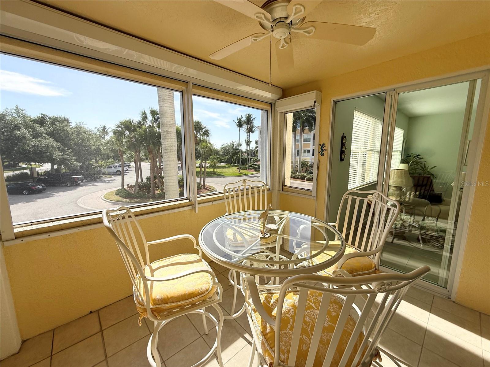 Image 33 of 50 For 255 End Drive 4201