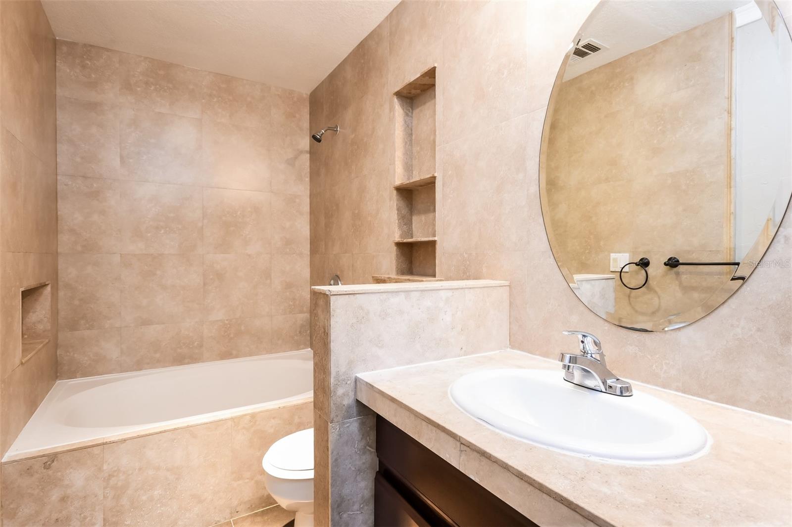 Image 10 of 15 For 4912 Sausalito Lane