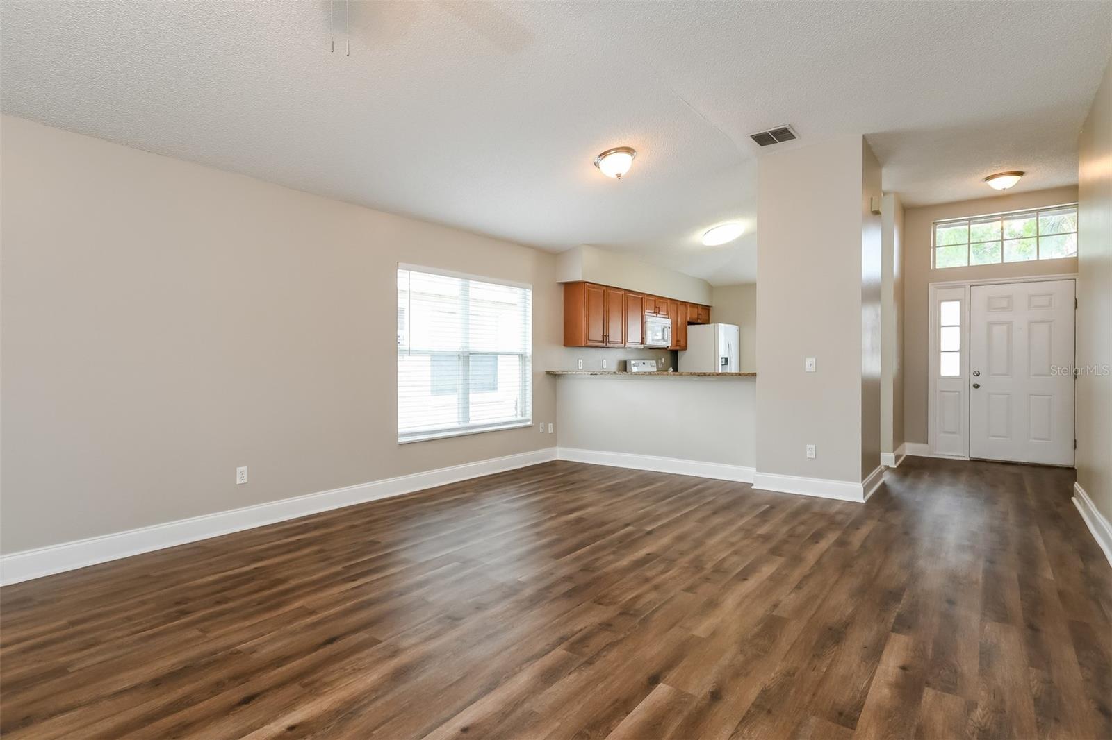 Image 5 of 15 For 4912 Sausalito Lane