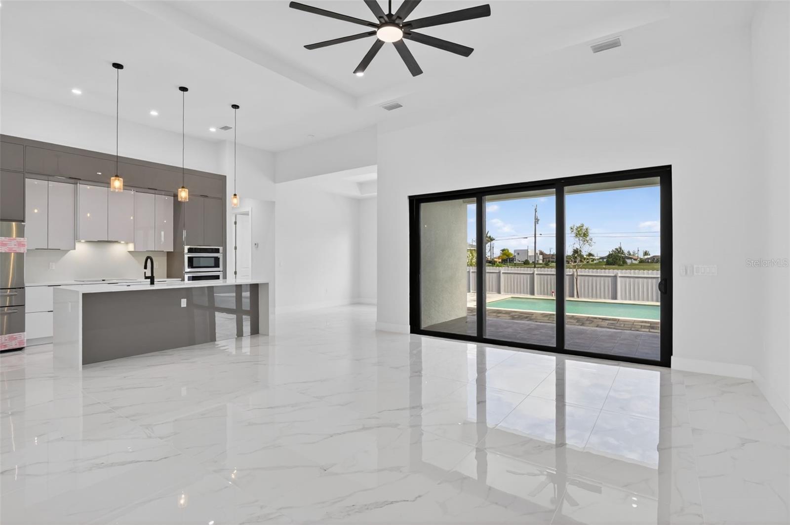 Image 13 of 67 For 4343 31st Terrace