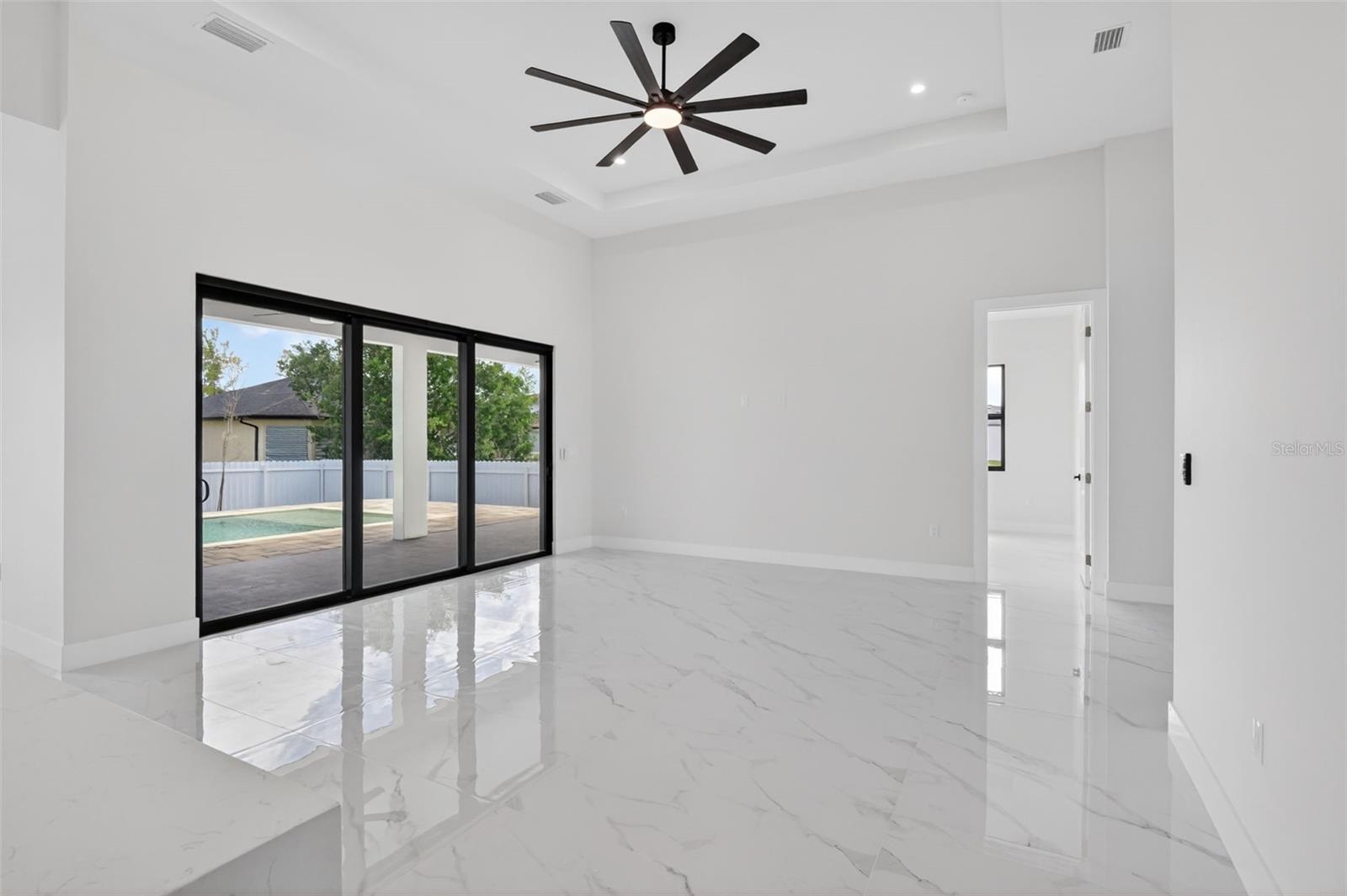 Image 21 of 67 For 4343 31st Terrace