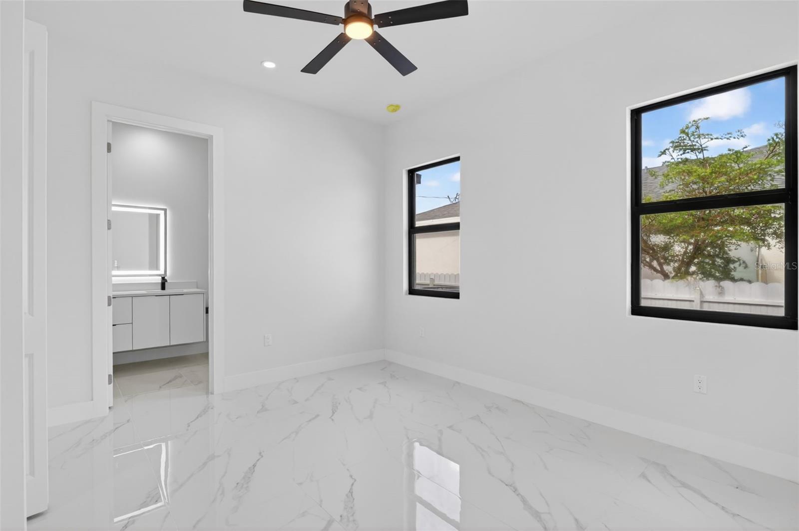 Image 27 of 67 For 4343 31st Terrace