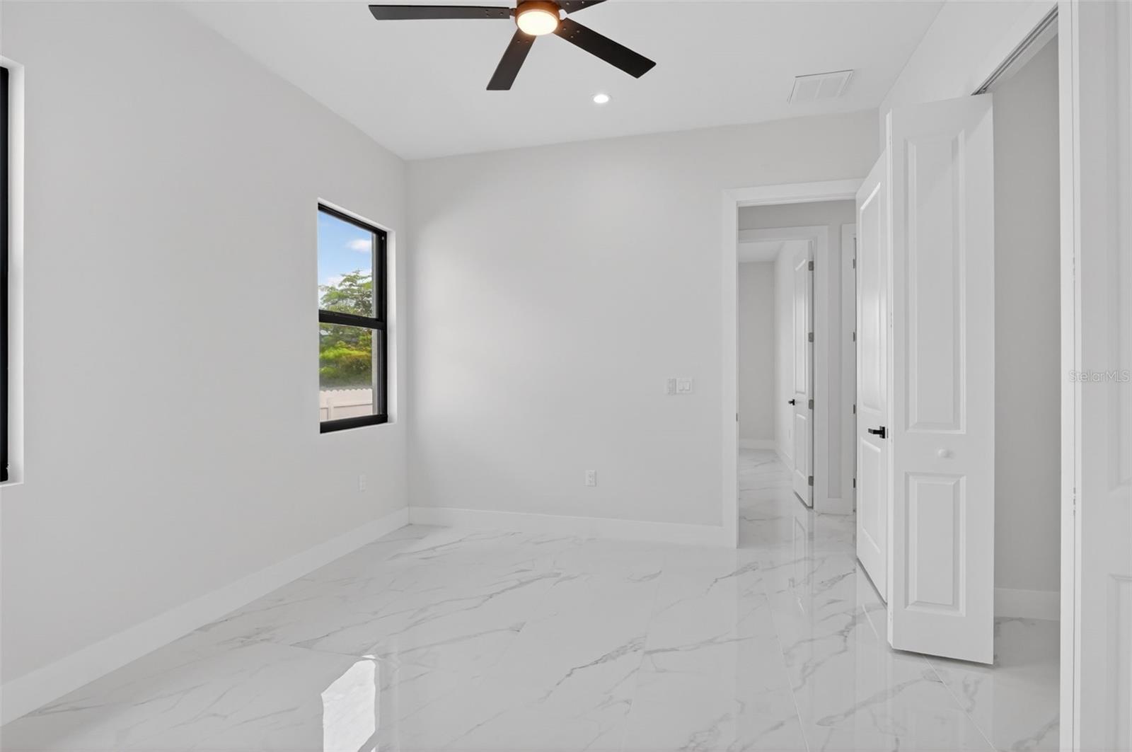 Image 29 of 67 For 4343 31st Terrace