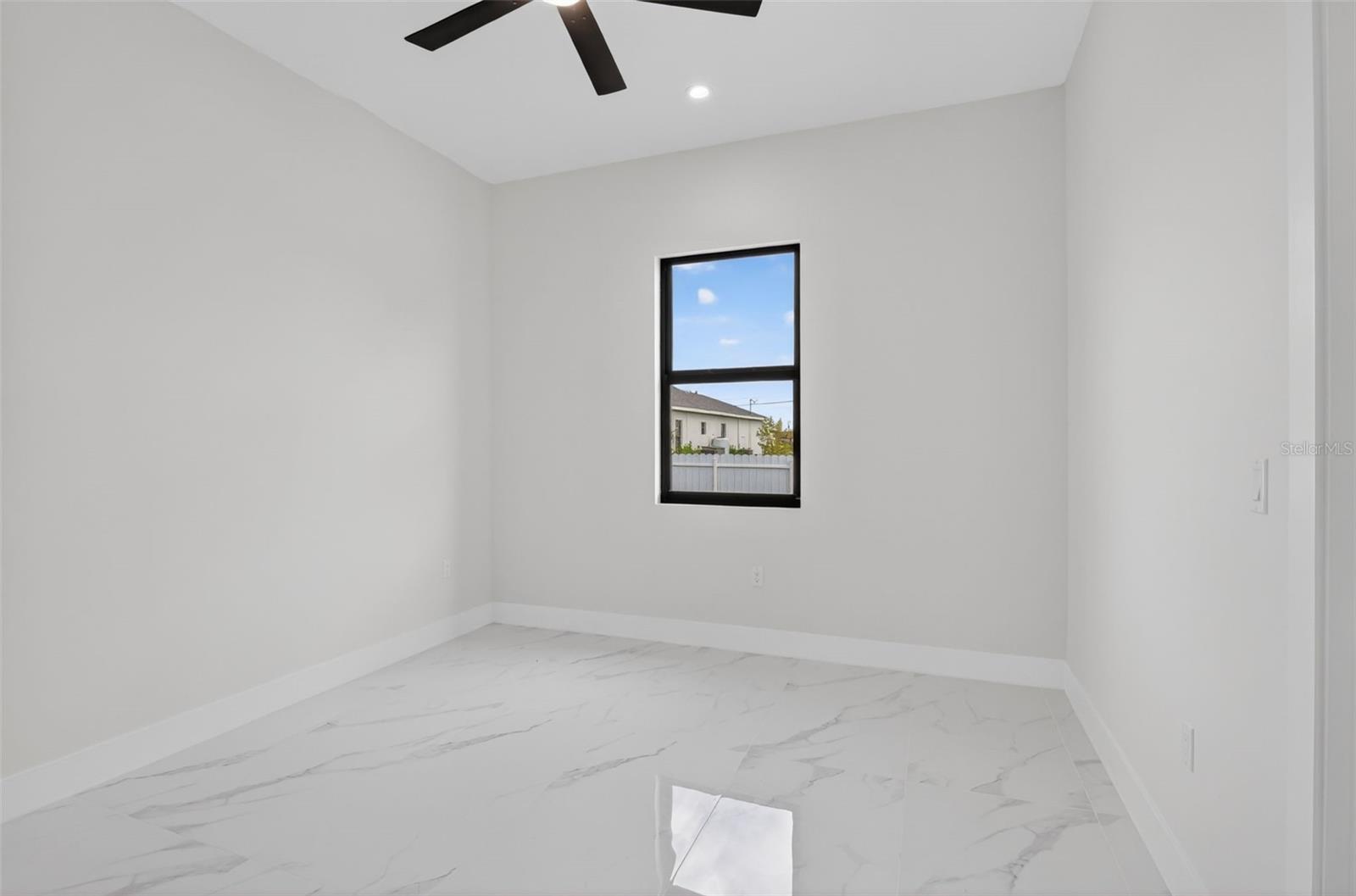 Image 33 of 67 For 4343 31st Terrace