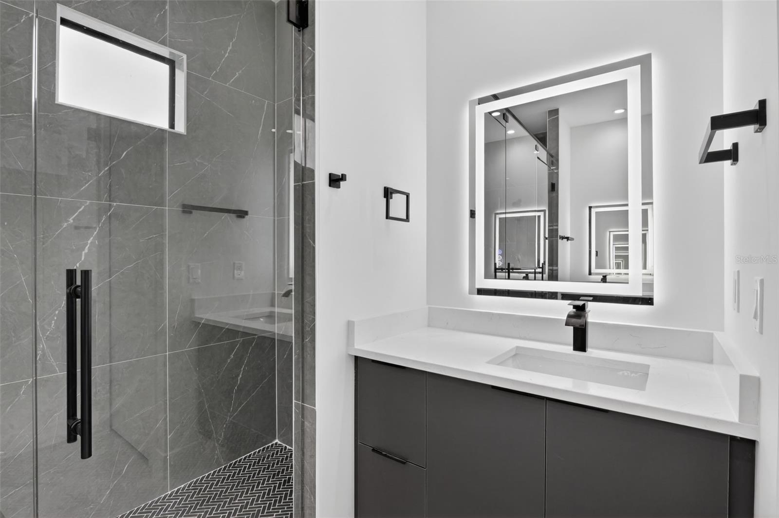 Image 42 of 67 For 4343 31st Terrace