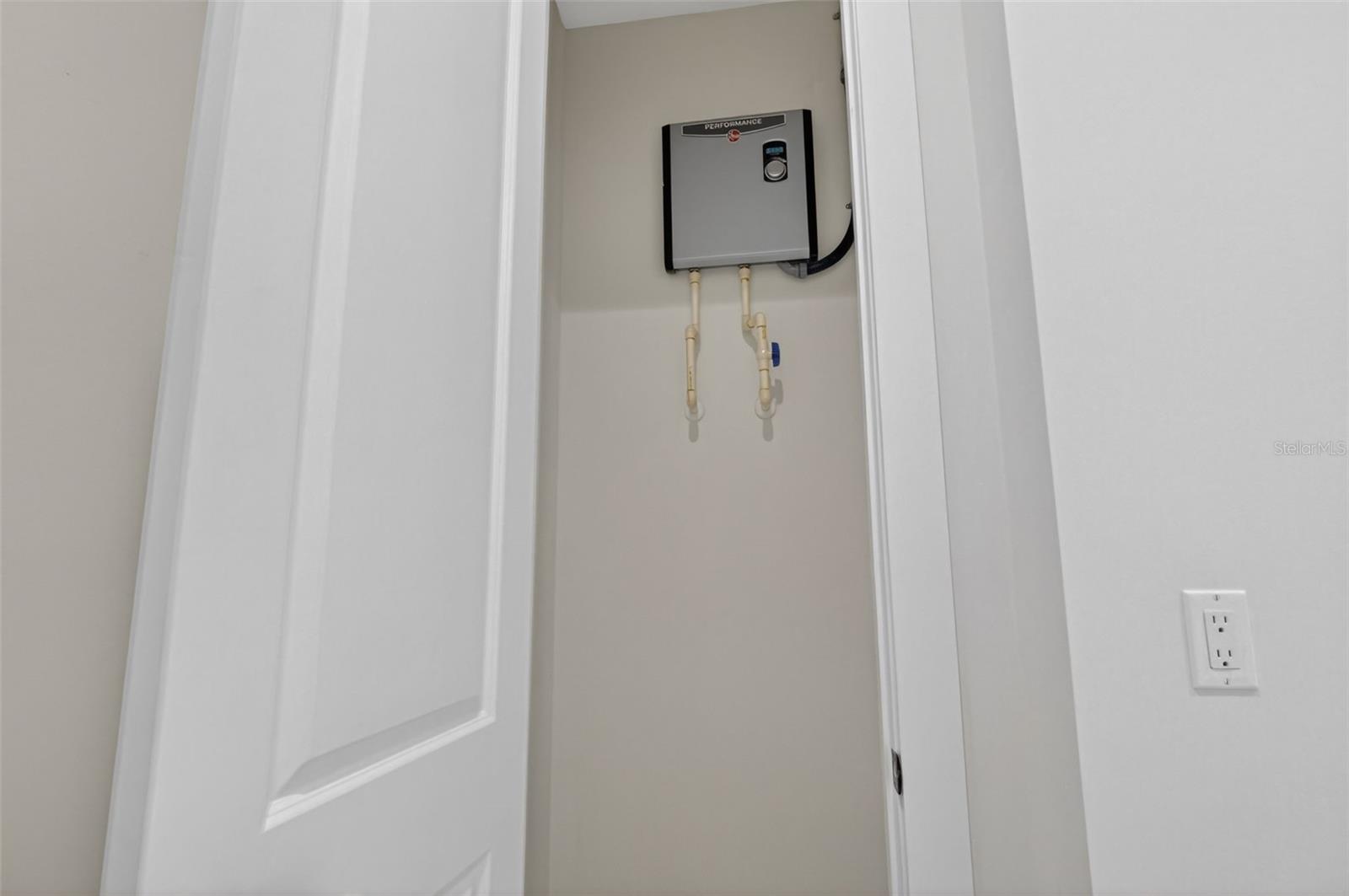 Image 51 of 67 For 4343 31st Terrace