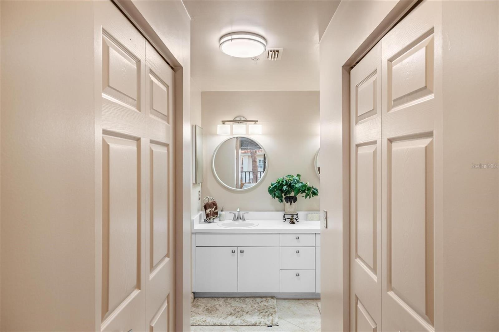 Image 26 of 47 For 4244 Central Sarasota Parkway 726