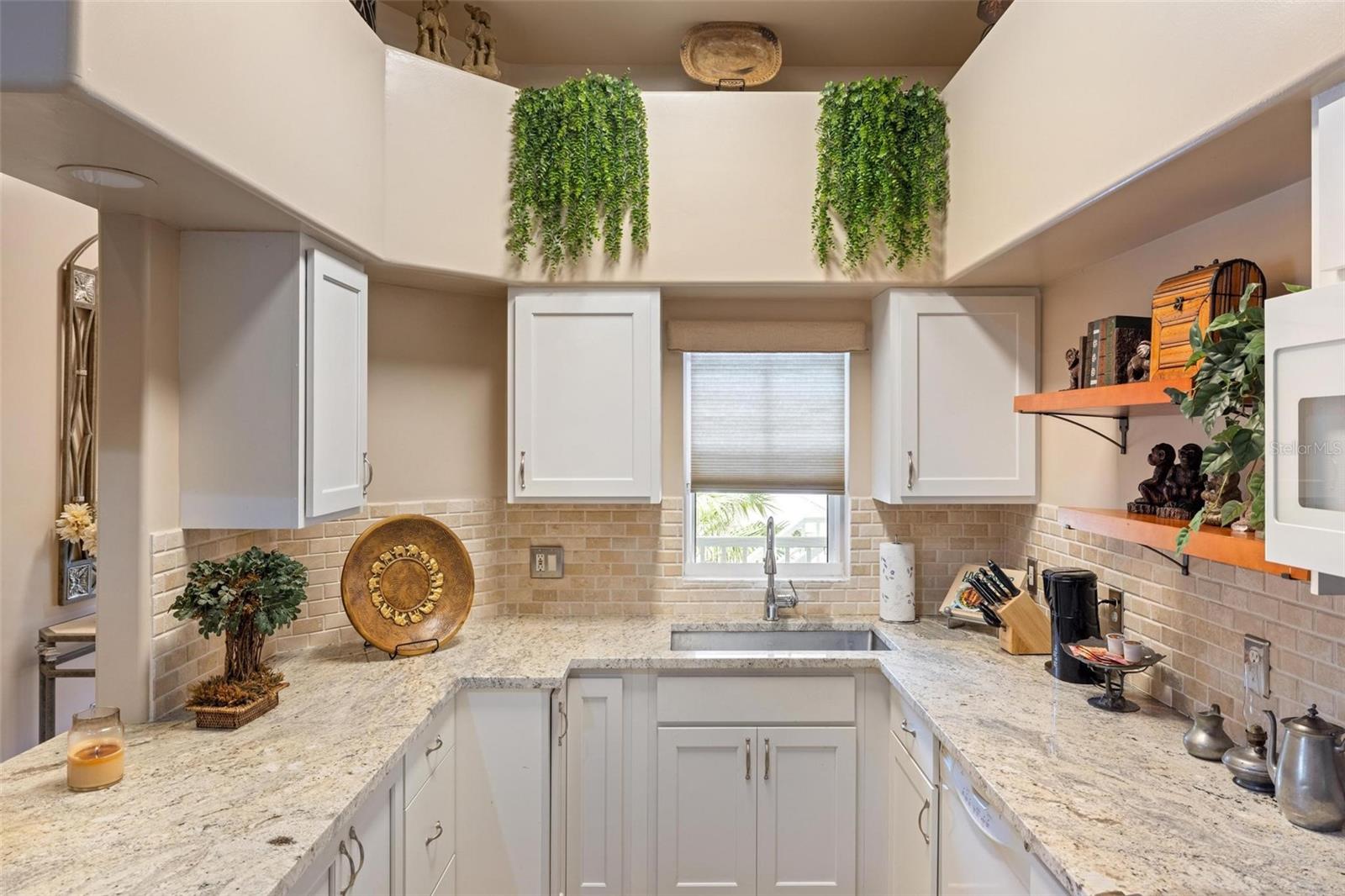 Image 5 of 47 For 4244 Central Sarasota Parkway 726