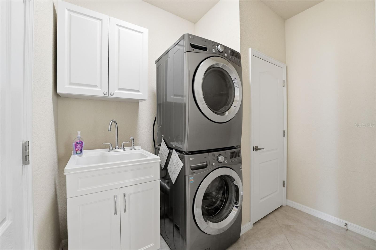 Image 49 of 66 For 5330 Grand Cypress Boulevard