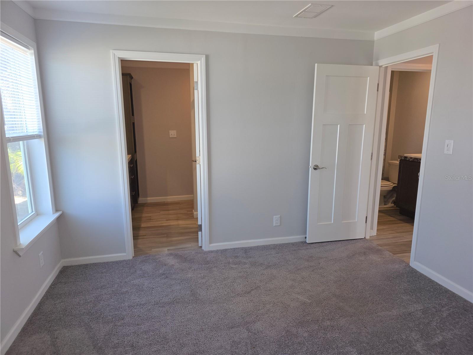 Image 10 of 24 For 236 Wolverine Avenue