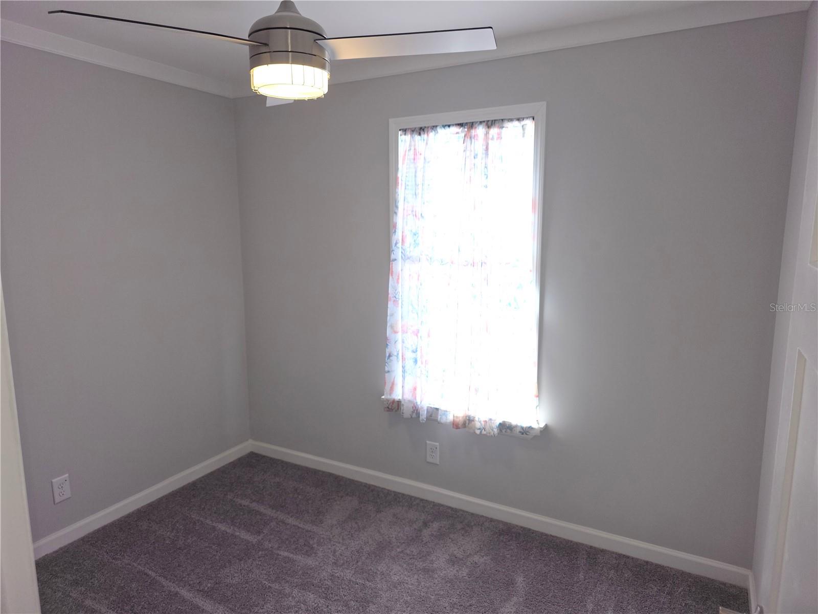 Image 14 of 24 For 236 Wolverine Avenue