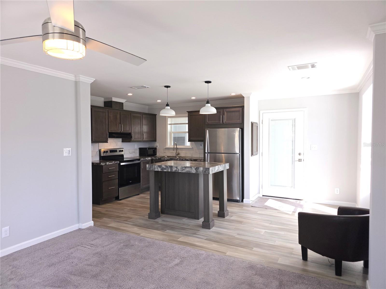 Image 7 of 24 For 236 Wolverine Avenue