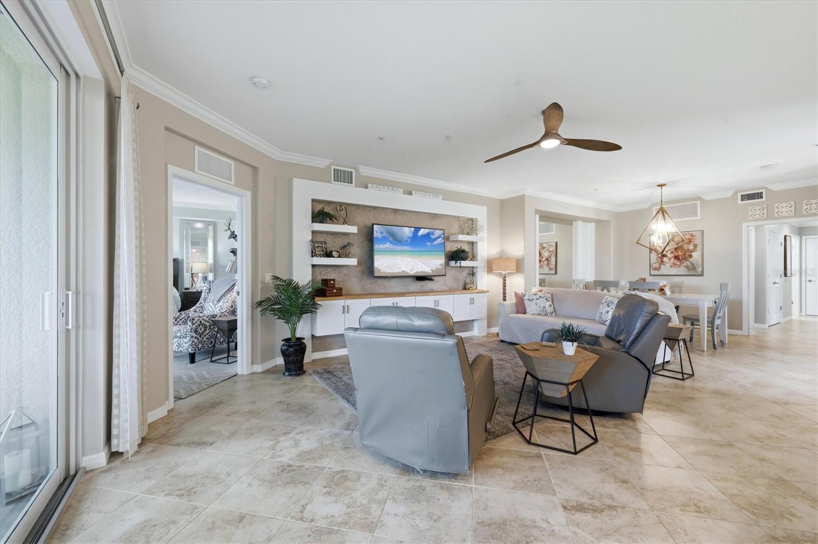 Image 12 of 95 For 14049 Black Beauty Drive 711