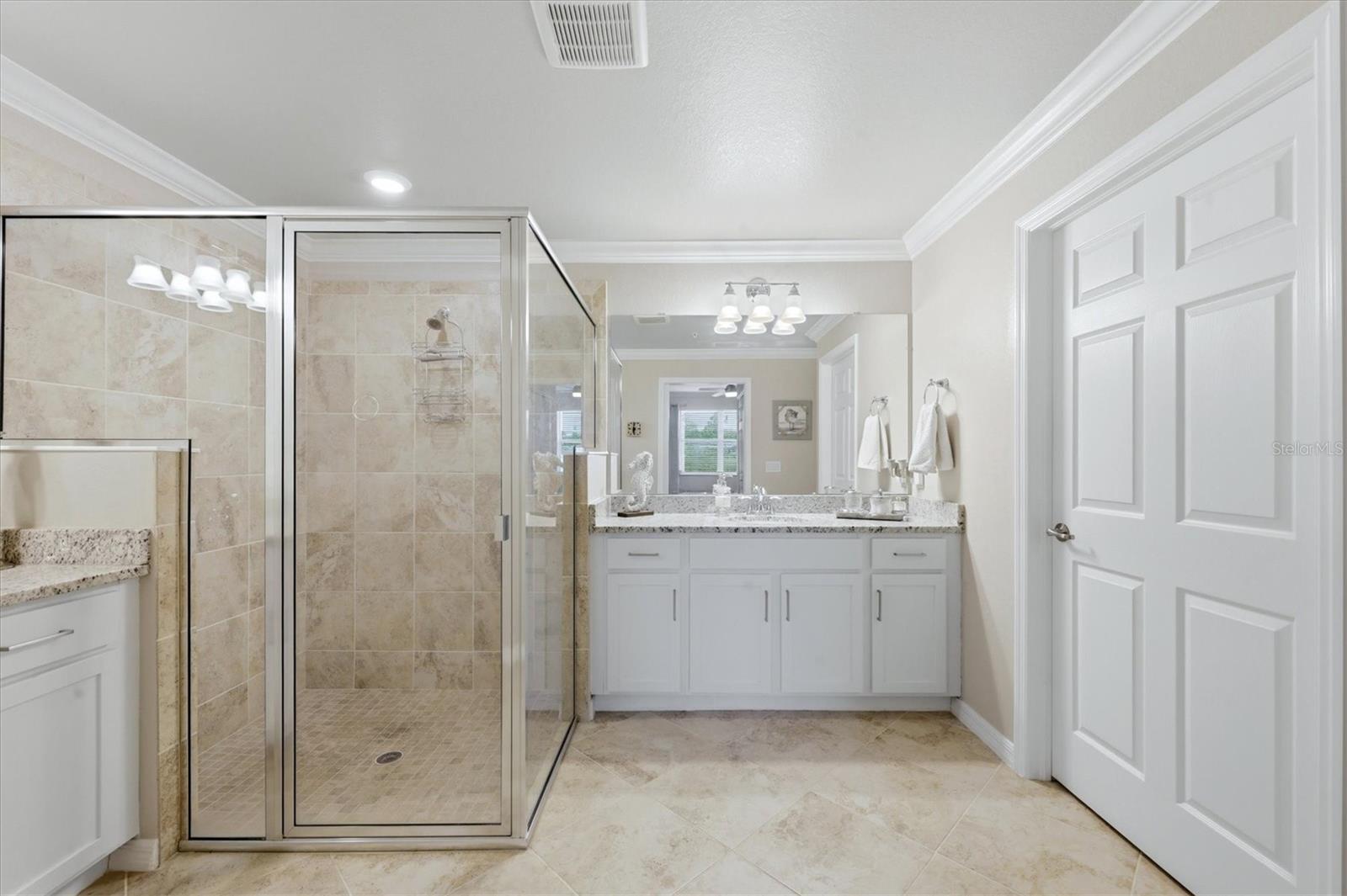 Image 24 of 95 For 14049 Black Beauty Drive 711