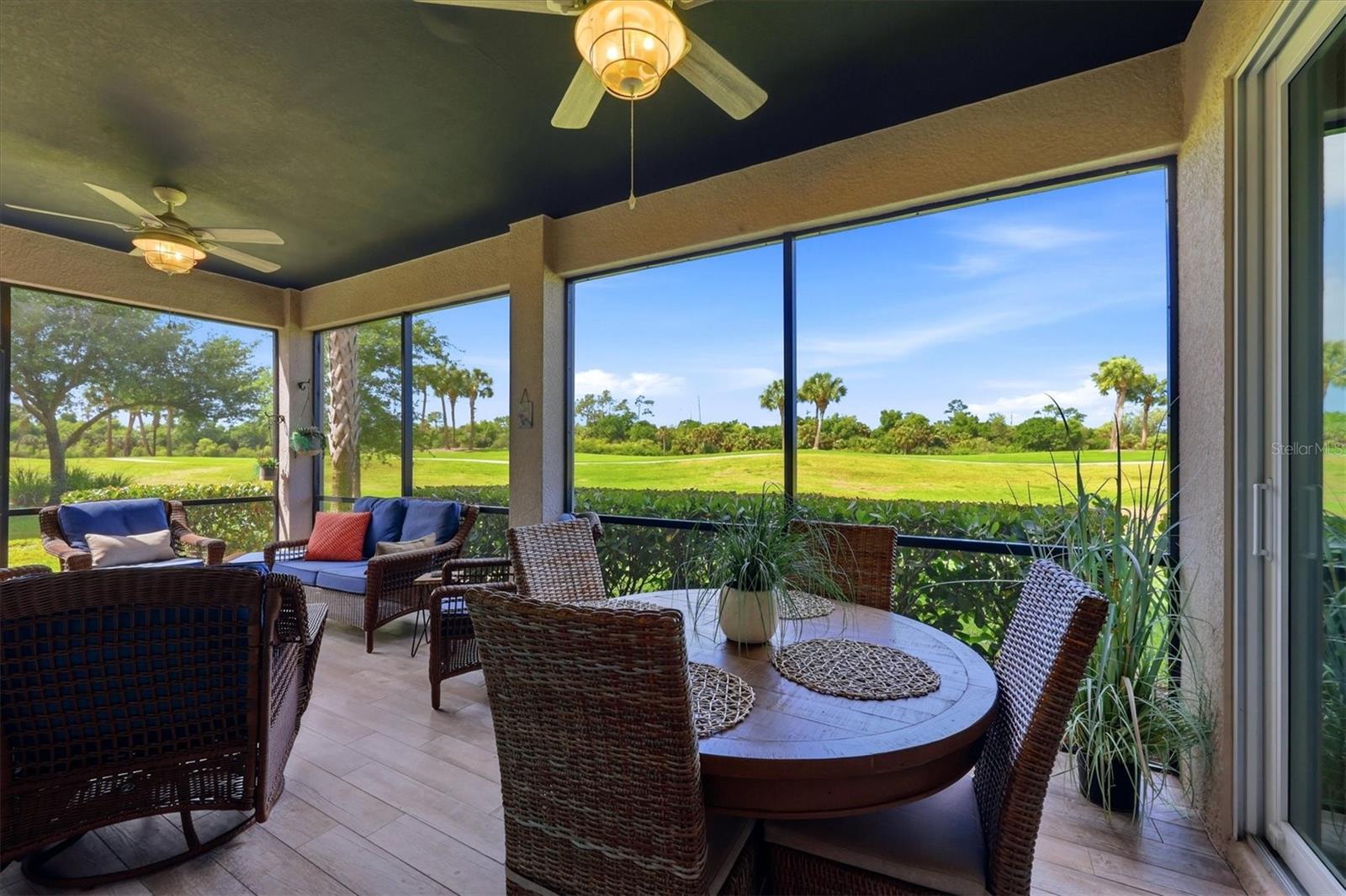 Image 31 of 95 For 14049 Black Beauty Drive 711