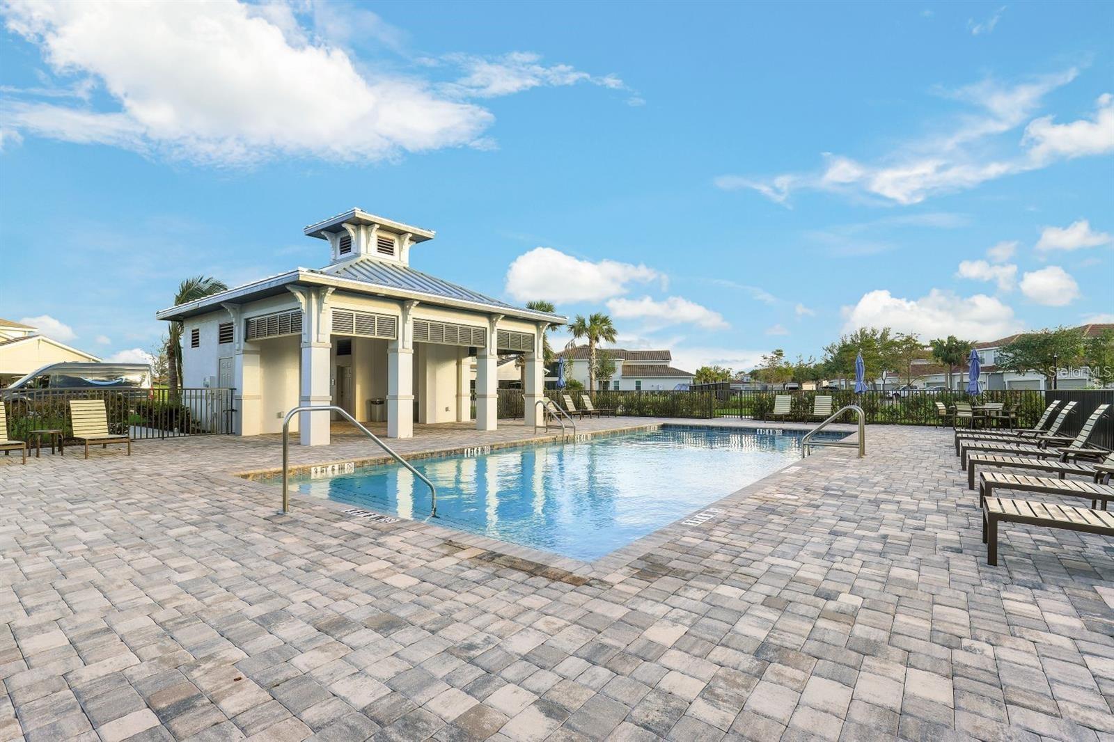 Image 39 of 95 For 14049 Black Beauty Drive 711