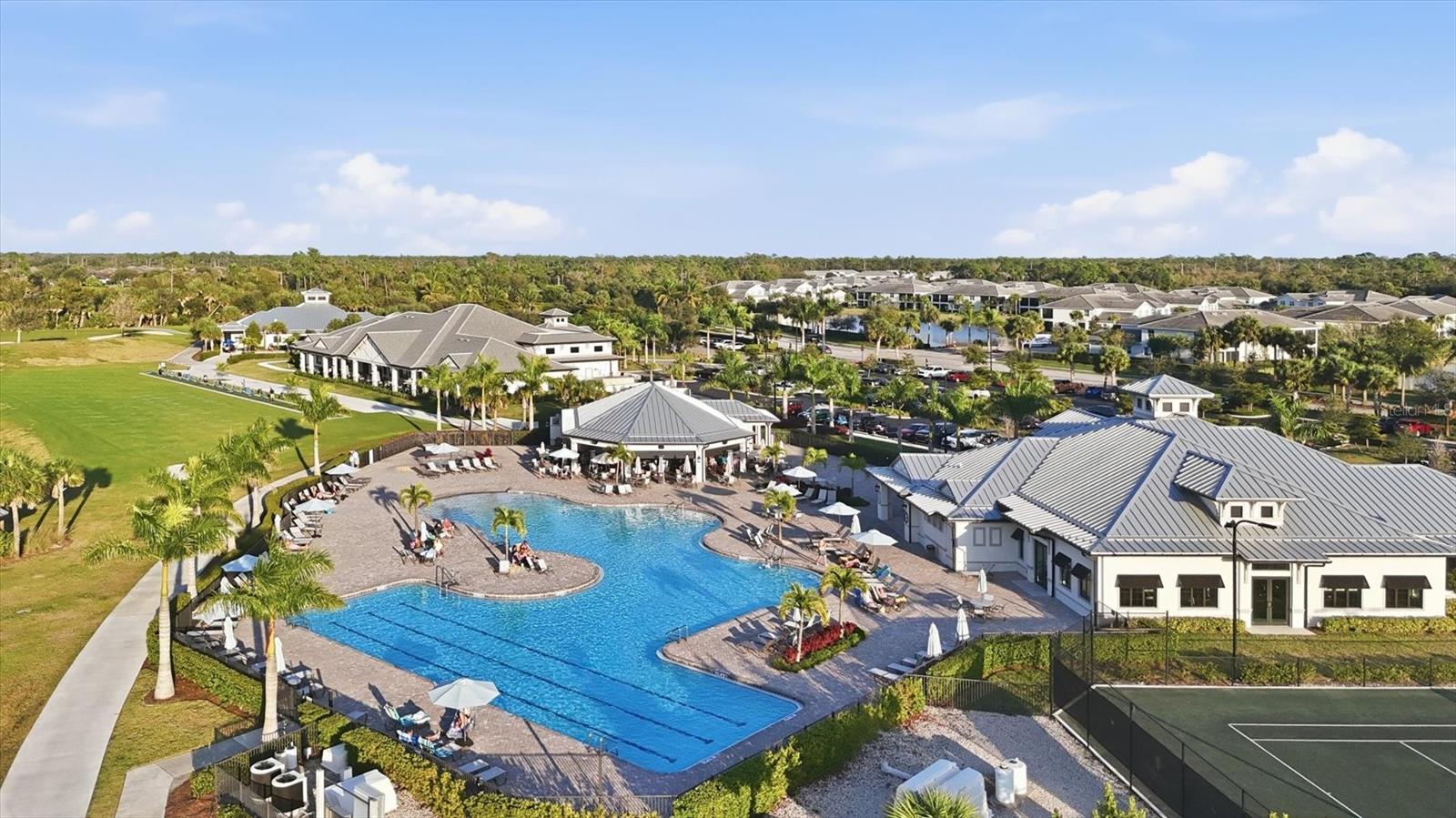 Image 51 of 95 For 14049 Black Beauty Drive 711