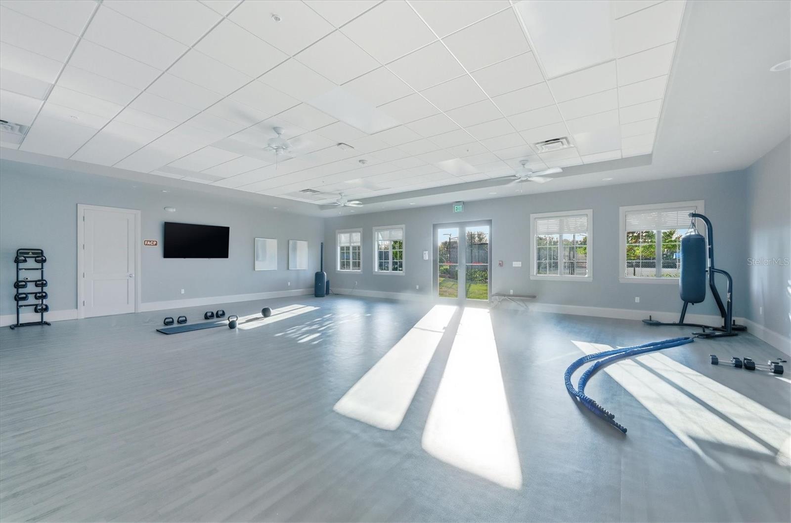 Image 65 of 95 For 14049 Black Beauty Drive 711