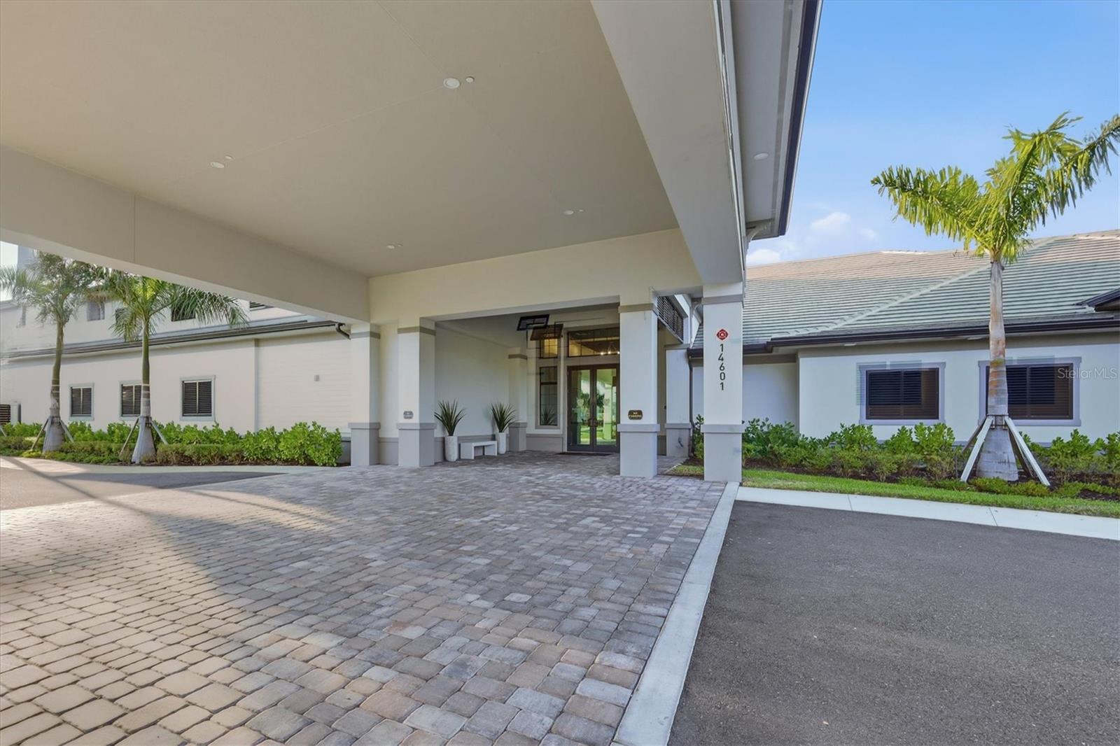 Image 74 of 95 For 14049 Black Beauty Drive 711