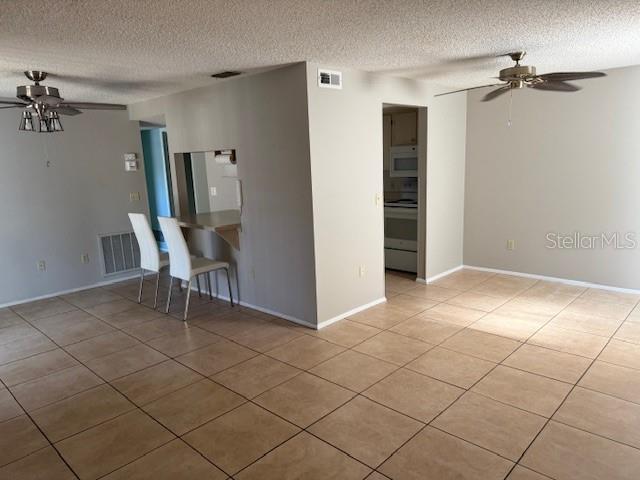 Image 13 of 15 For 4022 Beaver Lane 1000a