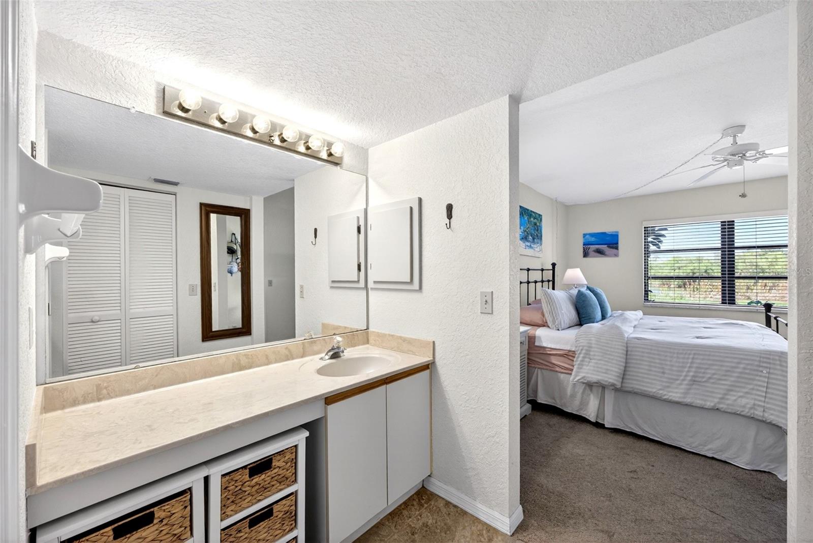 Image 26 of 44 For 175 Kings Highway 516