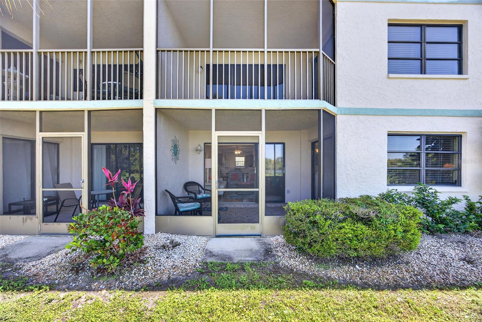 Image 37 of 44 For 175 Kings Highway 516