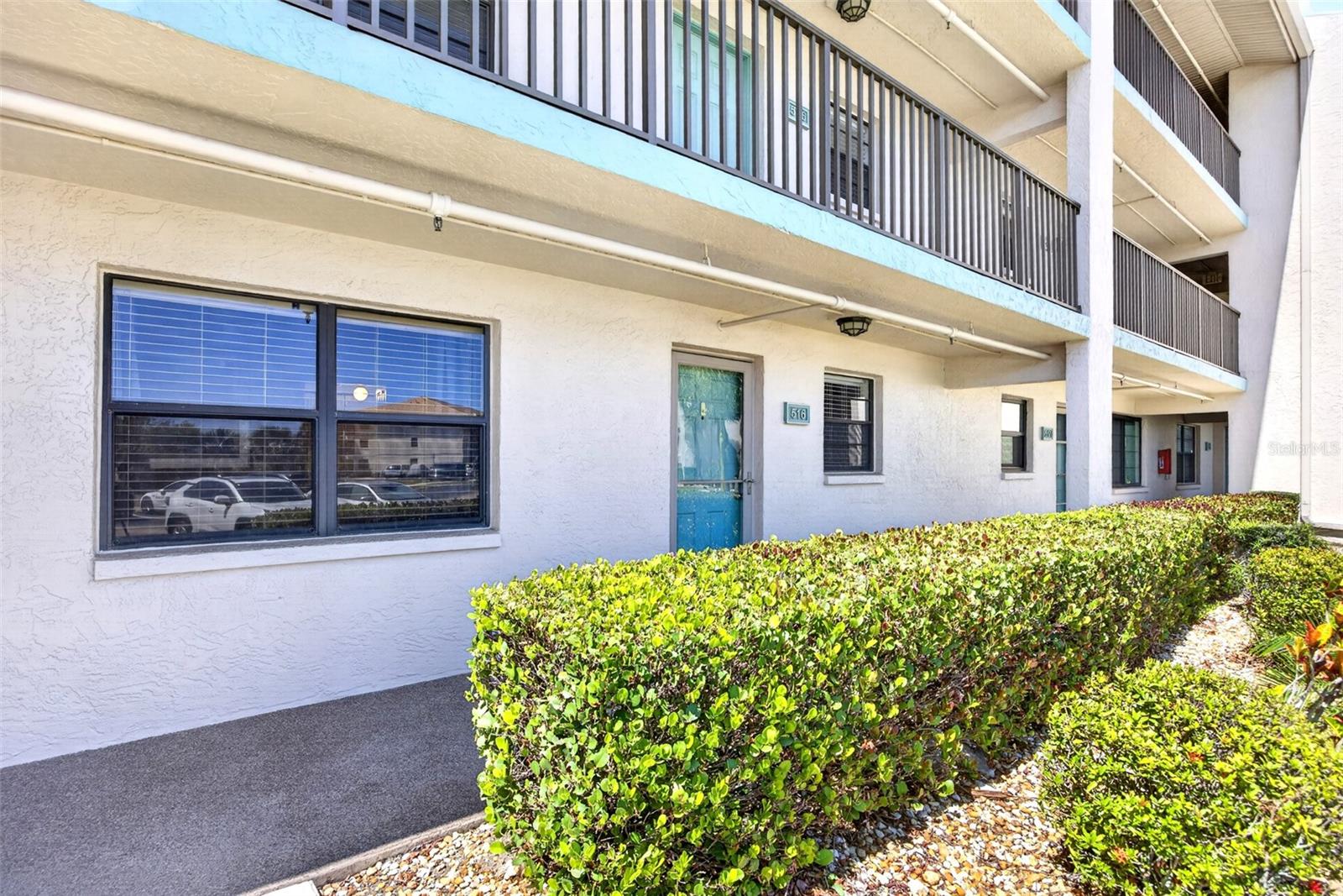 Image 40 of 44 For 175 Kings Highway 516