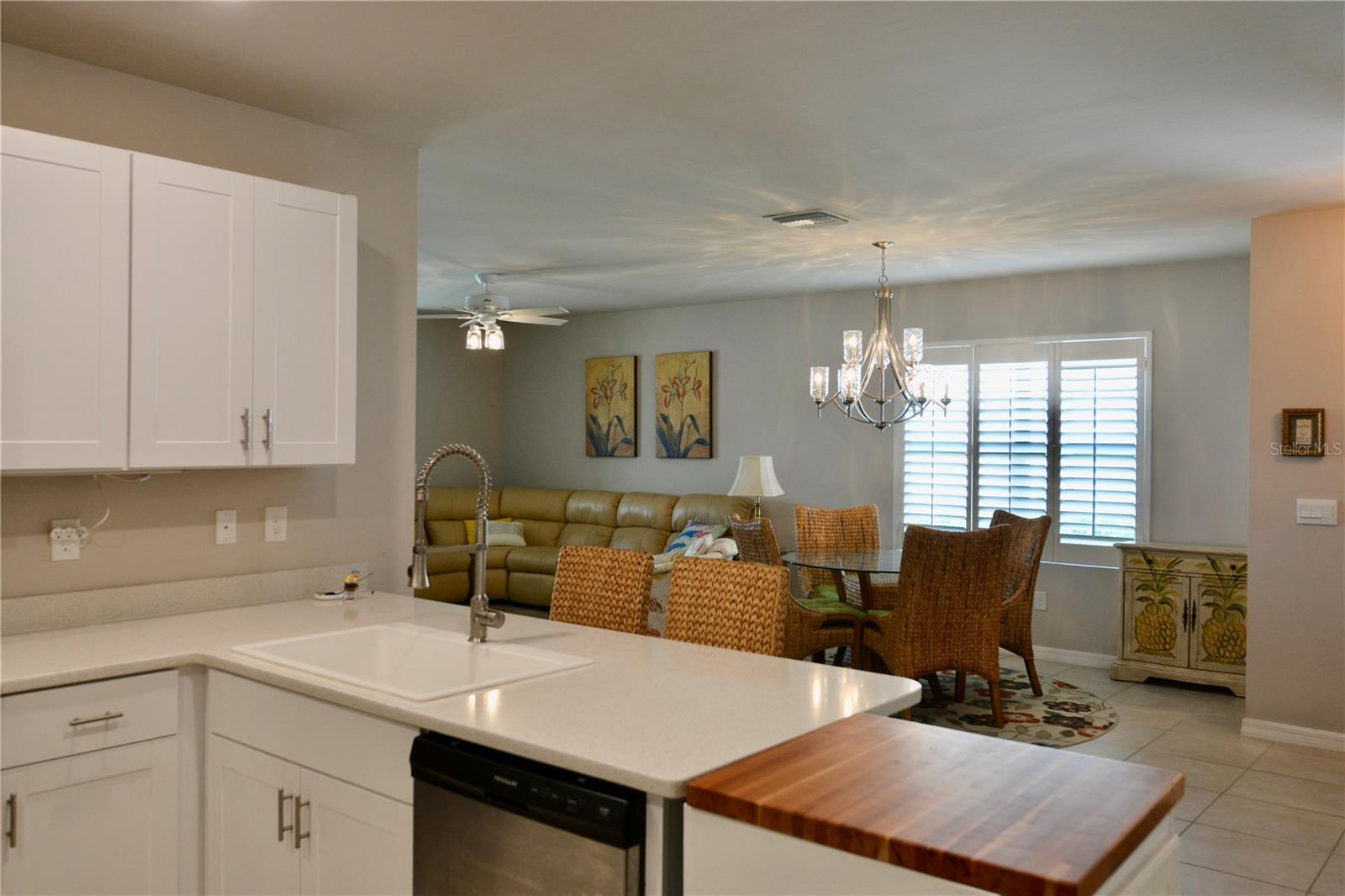 Image 17 of 45 For 25161 Lenox Circle