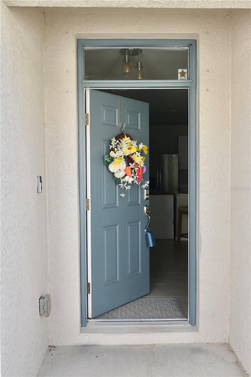 Image 4 of 45 For 25161 Lenox Circle