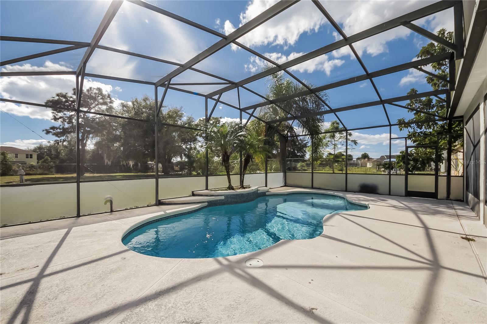 Image 14 of 15 For 906 Mendoza Lane